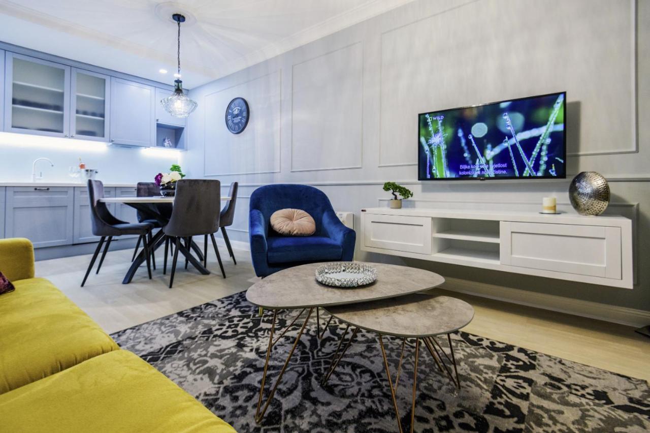 Divine Luxury Apartment Purple 扎达尔 外观 照片