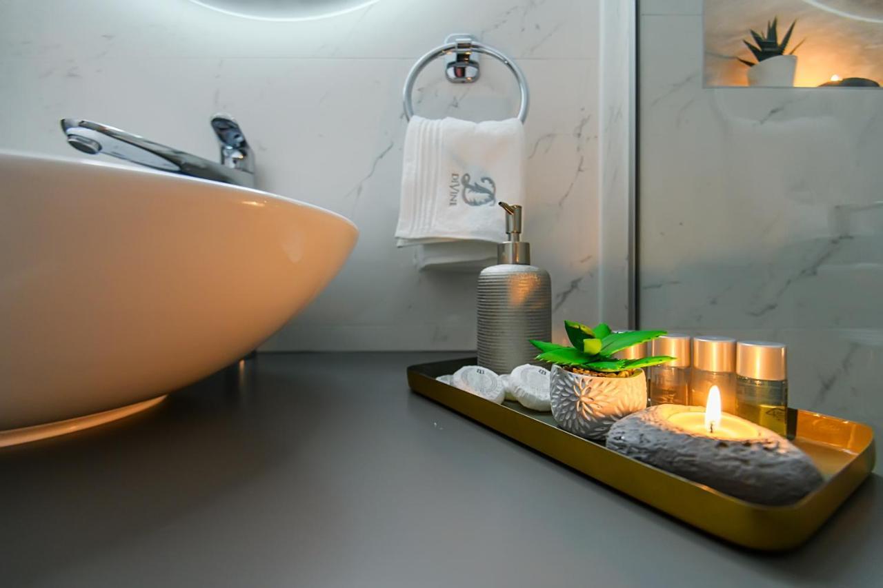 Divine Luxury Apartment Purple 扎达尔 外观 照片