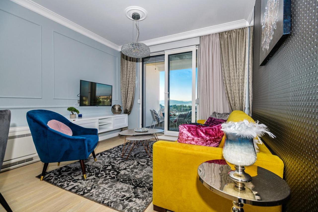 Divine Luxury Apartment Purple 扎达尔 外观 照片